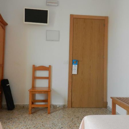 Hostal Paco Pepe Conil De La Frontera Exterior foto