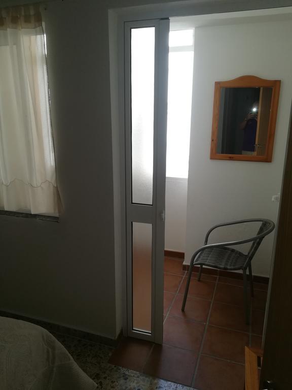 Hostal Paco Pepe Conil De La Frontera Exterior foto